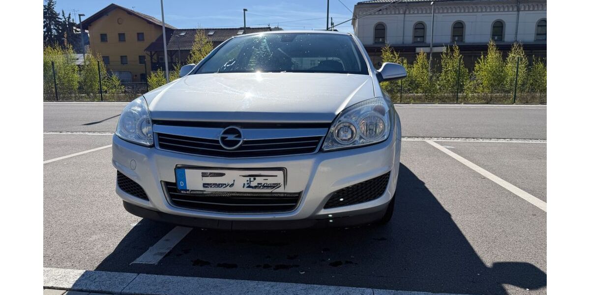 Opel Astra 242.604 km 1.699 &euro; Crimmitschau 08451