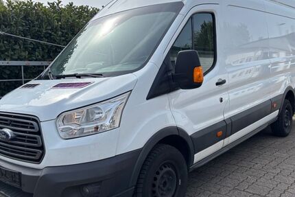 Ford Transit 109.200 km 15.900 &euro; Bremen 28239