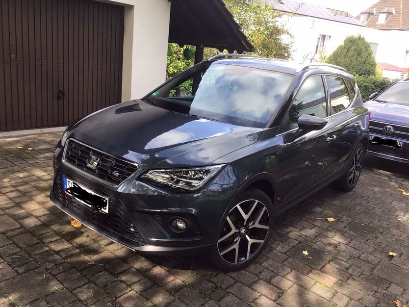 Seat Arona 40.100 km 19.999 € Windeck 51570