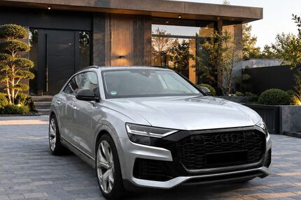 Audi Q8 44.000 km 53.900 &euro; Greifswald 17489