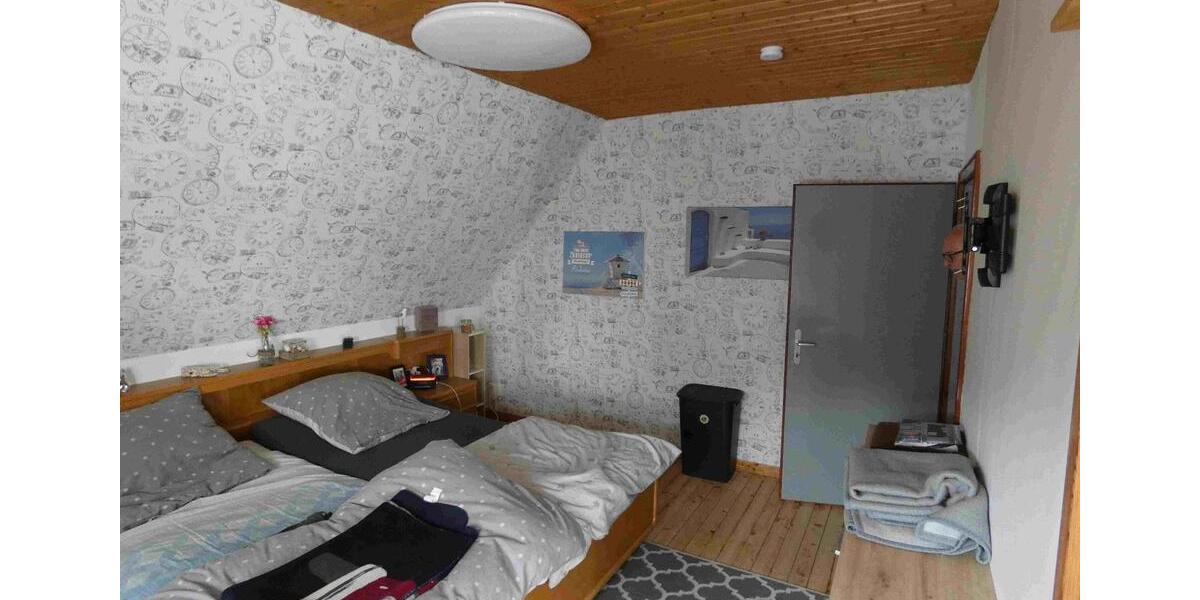 Einfamilienhaus Waldeck - 8 Zimmer, 189 m&sup2;, 980&euro; | Angebot:25349644