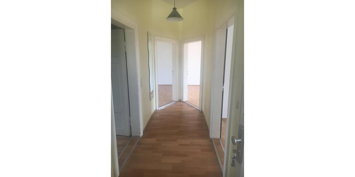 Etagenwohnung Wernigerode - 3 Zimmer, 83 m&sup2;, 680&euro; | Angebot:26367252