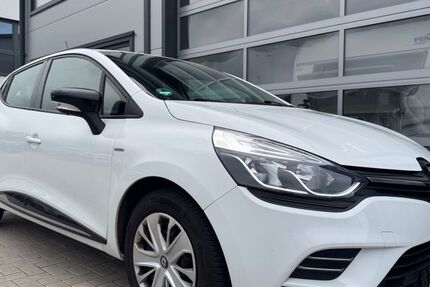 Renault Clio 69.000 km 7.390 &euro; Lengede OT Broistedt 38268