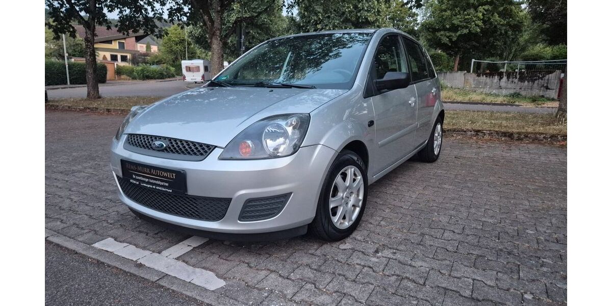 Ford Fiesta 121.700 km 2.900 &euro; Schorndorf 73614