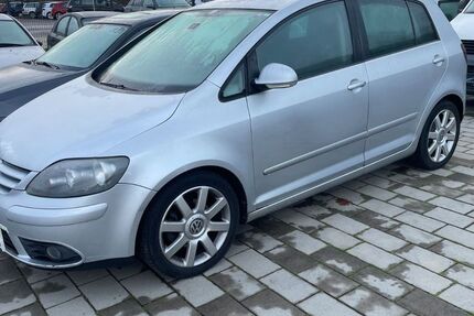 VW Golf 111.000 km 5.999 &euro; Urbach (30km östlich von Stuttgart) 73660