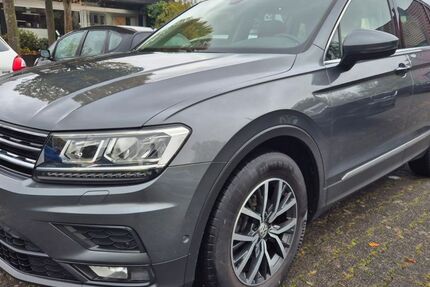 VW Tiguan 171.000 km 17.990 € Detmold 32756