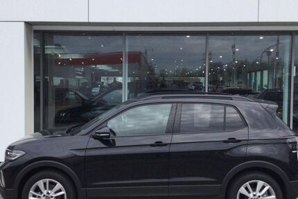 VW T-Cross 1.001 km 28.990 &euro; Niebüll 25899