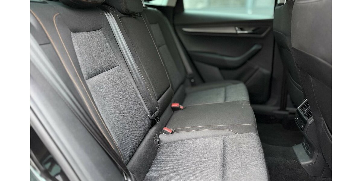 Skoda Karoq Clever/ Kamera / Virtual Cockpit / Keyless 36.000 km 25.900 &euro; Mönchengladbach 41066