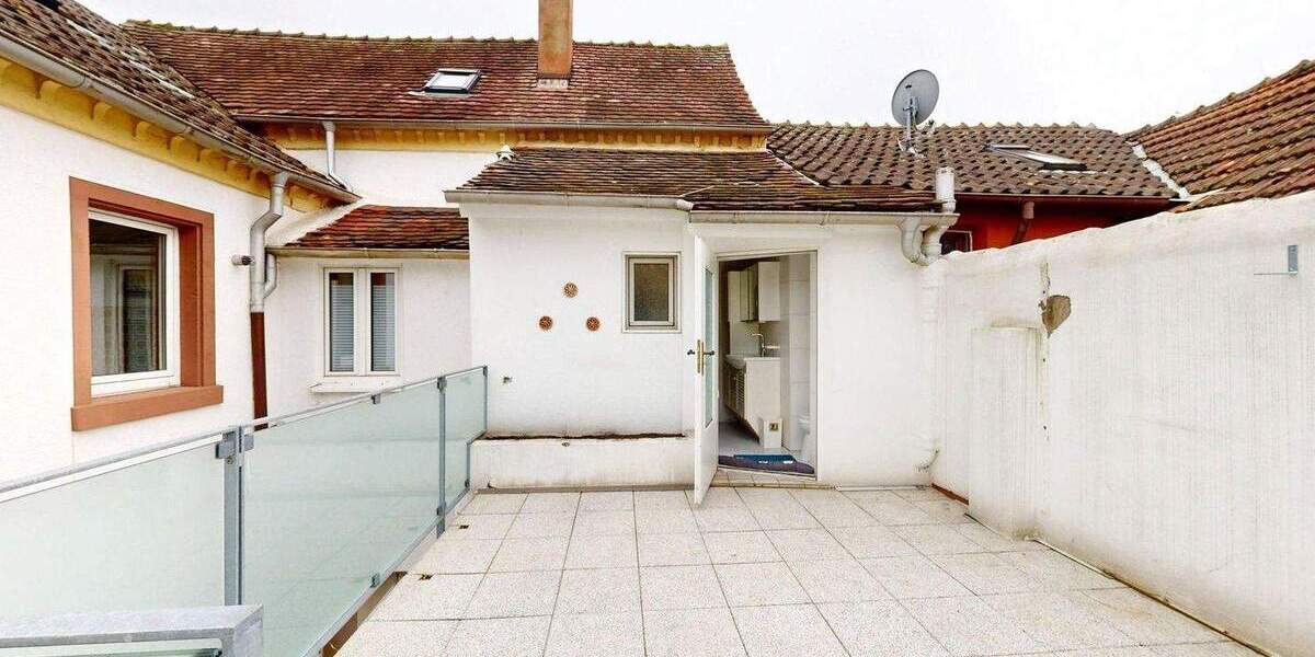 Mehrfamilienhaus, Wohnhaus Germersheim - 6 Zimmer, 125 m&sup2;, 220.000&euro; | Angebot:24738220