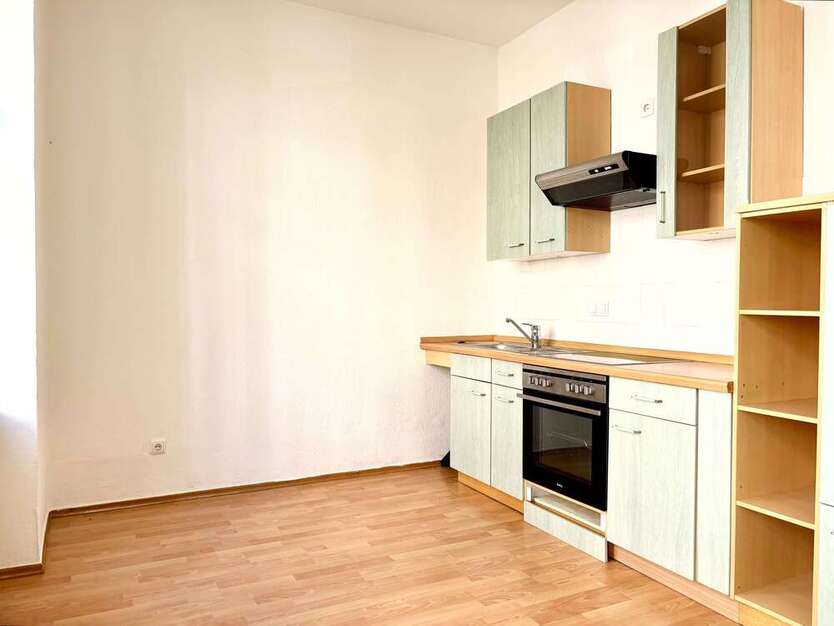 Wohnung zum Mieten in Chemnitz 330 € 60 m²
