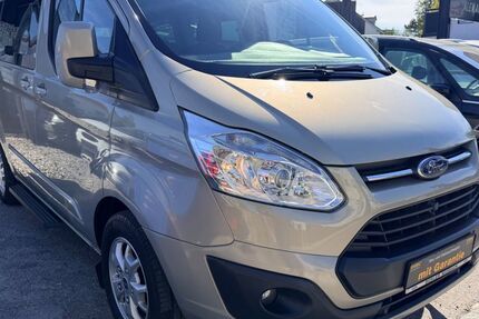 Ford Tourneo Custom 146.000 km 12.990 &euro; München 81825