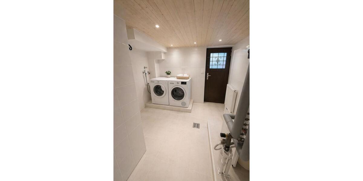 Doppelhaushälfte Koblenz Karthause - 7 Zimmer, 170 m&sup2;, 555.555&euro; | Angebot:27100702