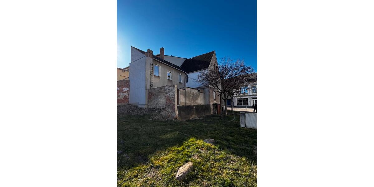 Reihenhaus Altentreptow - 6 Zimmer, 140 m&sup2;, 125.000&euro; | Angebot:23816943