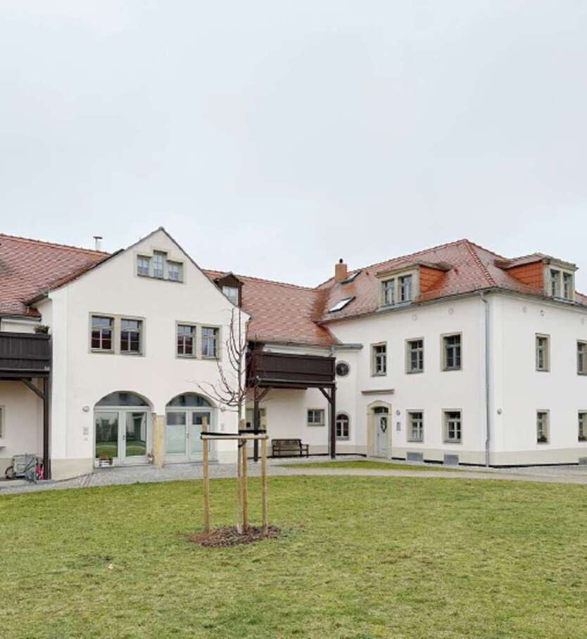 Wohnung zum Kaufen in Dresden 299.000 € 93.83 m²