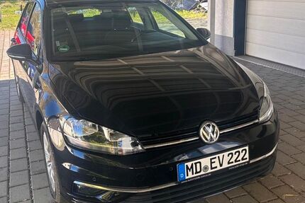 VW Golf 124.900 km 12.700 &euro; Magdeburg 39104