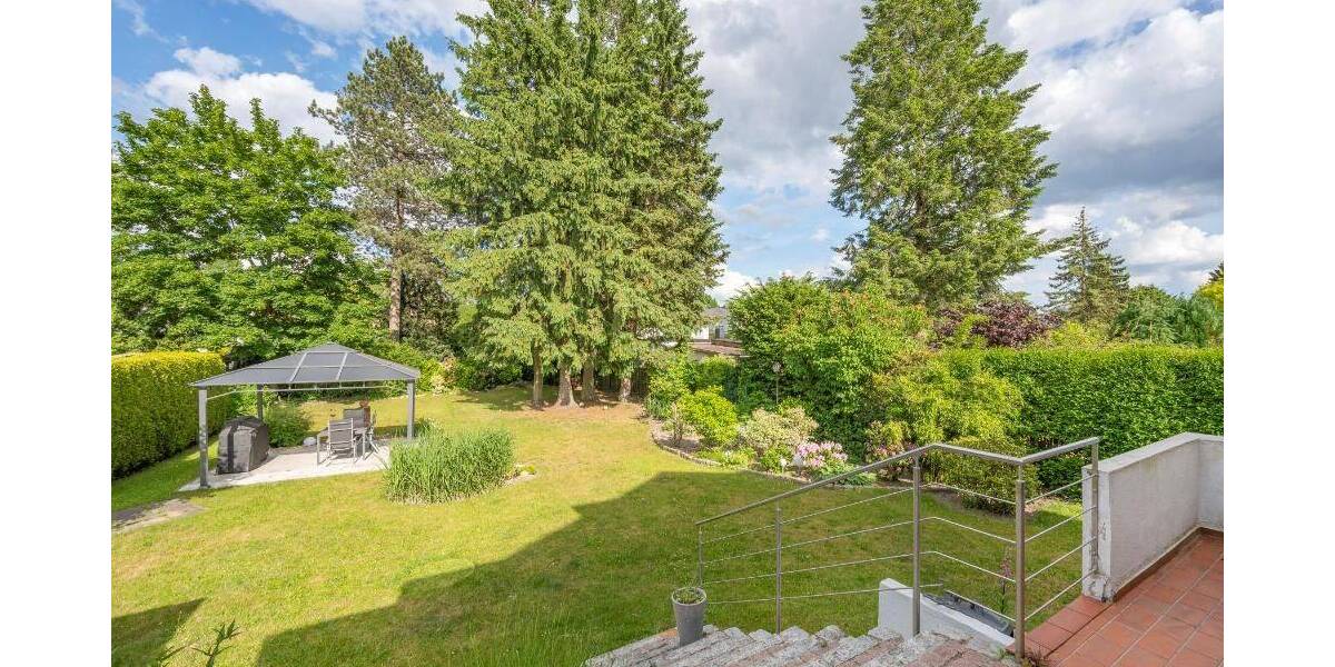 Mehrfamilienhaus, Wohnhaus Hamburg Rahlstedt - 9 Zimmer, 232 m&sup2;, 990.000&euro; | Angebot:26843853