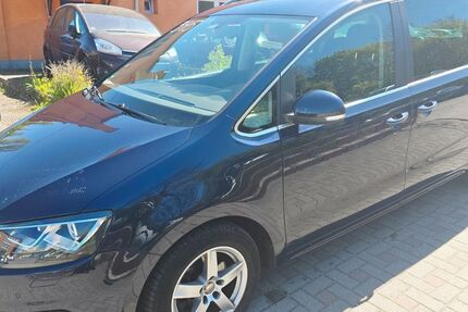 Seat Alhambra 232.135 km 9.790 &euro; Chemnitz 09114