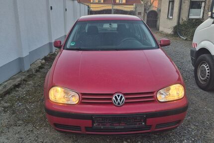 VW Golf 330.300 km 1.400 &euro; Doberschütz 04838