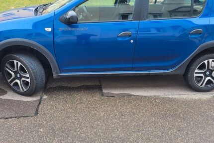 Dacia Sandero 16.213 km 13.200 &euro; Ulm 89075