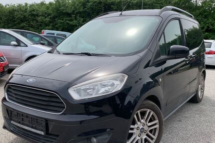 Ford Tourneo Courier 163.000 km 5.900 &euro; Stockelsdorf (Lübeck) 23617