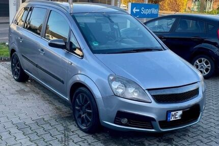 Opel Zafira 308.000 km 2.300 &euro; Monheim am rhein 40789