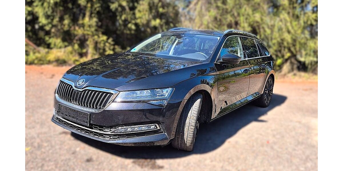 Skoda Superb 57.389 km 23.590 &euro; Berlin 13059
