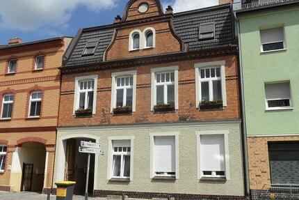 Renovierte 1 - Raumwohnung mit Einbauküche und großem Balkon 1 zimmer