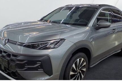 VW T-Roc 24.421 km 26.920 &euro; Berlin 12105