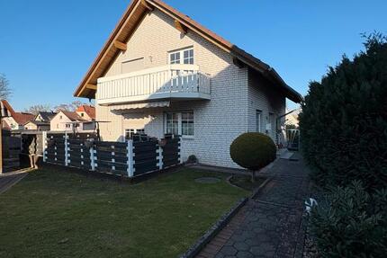 Haus Lage - 5 Zimmer, 136 m&sup2;, 400.000&euro; | Angebot:25063639