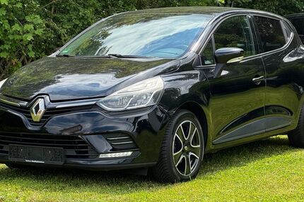 Renault Clio 164.104 km 4.750 &euro; Dieburg 64807