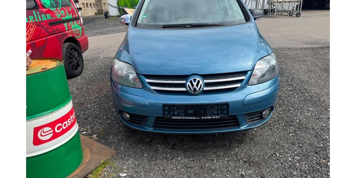 VW Golf 148.403 km 1.399 &euro; Chemnitz 09113