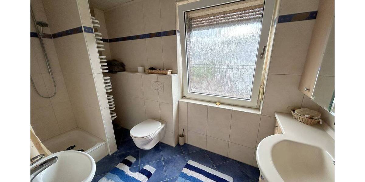 Etagenwohnung Enkenbach-Alsenborn Alsenborn - 6 Zimmer, 143 m&sup2;, 265.000&euro; | Angebot:25684603