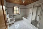 Einfamilienhaus Dettelbach - 8 Zimmer, 266 m&sup2;, 550.000&euro; | Angebot:26395311