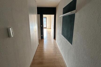 Wohnung Salzkotten - 1 Zimmer, 38 m&sup2;, 385&euro; | Angebot:24851441