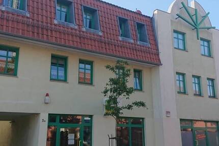 Wohnung Demmin - 4 Zimmer, 84 m&sup2;, 95.000&euro; | Angebot:25670289