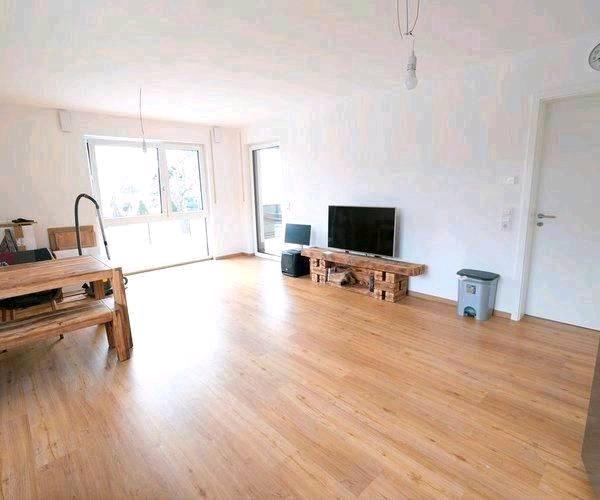 Erdgeschoßwohnung Metten - 3 Zimmer, 81 m&sup2;, 930&euro; | Angebot:26197728