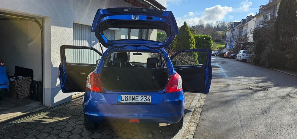 Suzuki Swift 120.000 km 5.900 &euro; Schopfheim 79650
