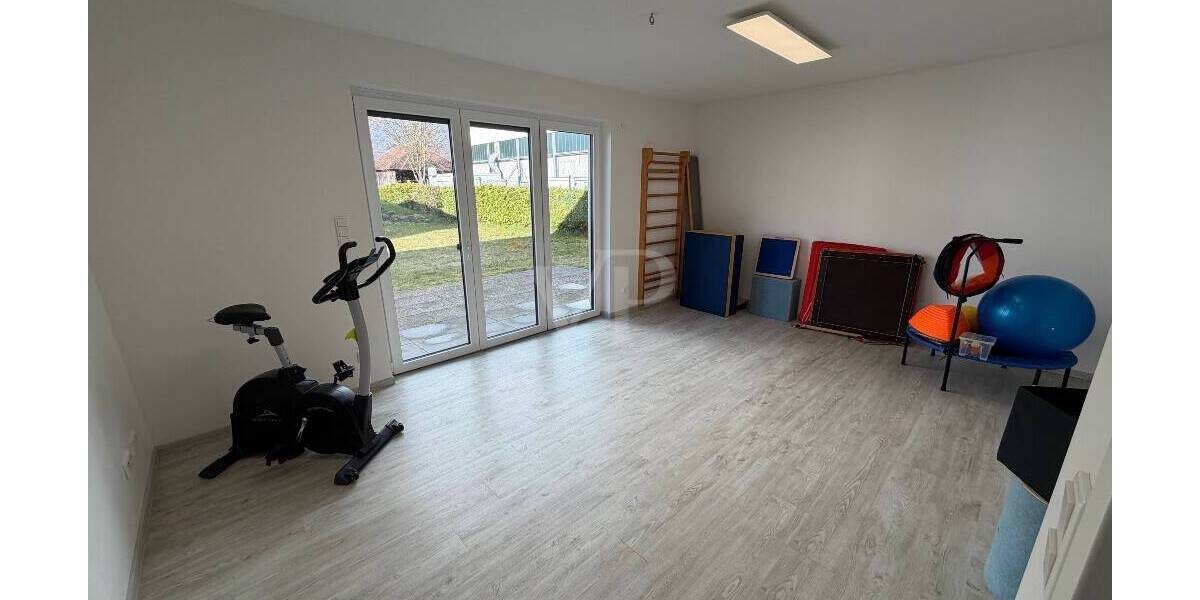 Gewerbeobjekt Wathlingen - 4 Zimmer, 96 m&sup2;, 850&euro; | Angebot:26449955