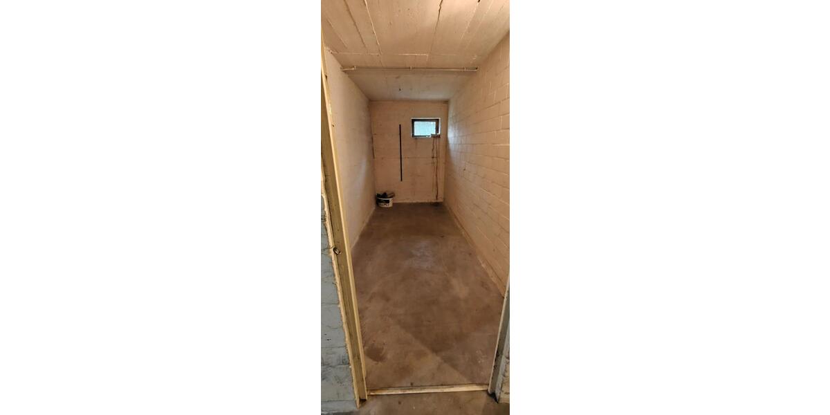 Etagenwohnung Braunschweig Timmerlah-Geitelde-Stiddien - 4 Zimmer, 105 m&sup2;, 180.000&euro; | Angebot:26987198