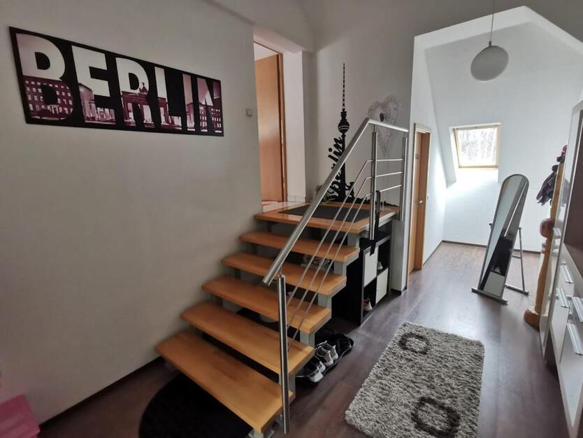 Attraktive 3,5 Zimmer-Wohnung im Grünen