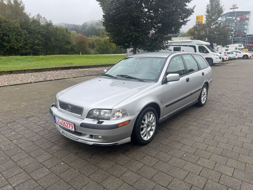 Volvo V40 256.400 km 2.350 € Maulburg 79689