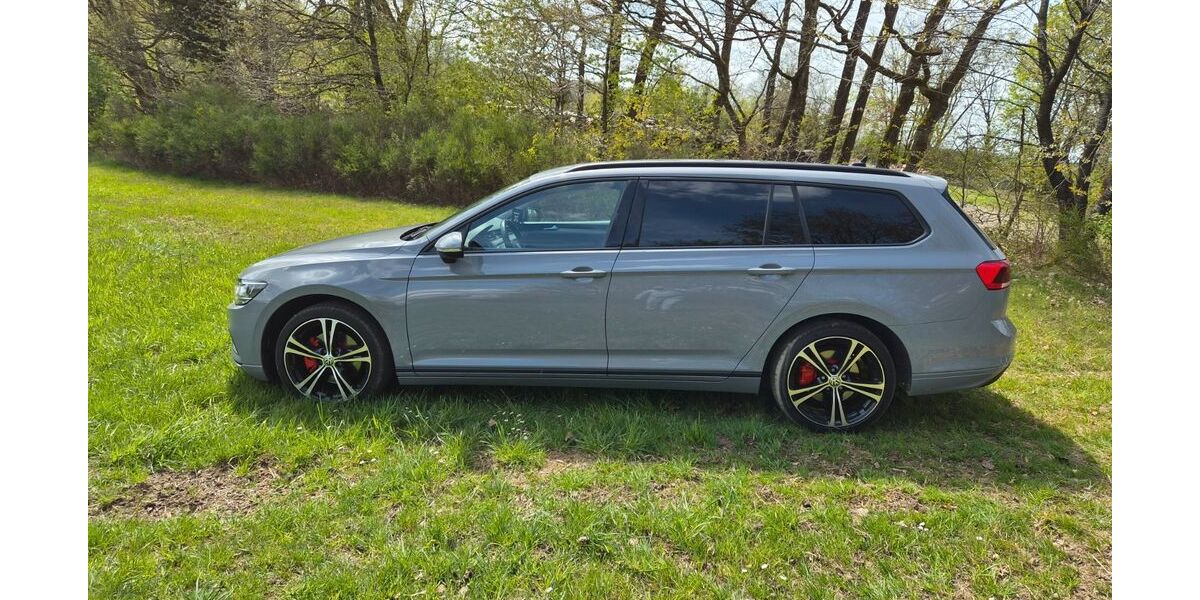 VW Passat 68.000 km 22.999 &euro; Gummersbach 51643