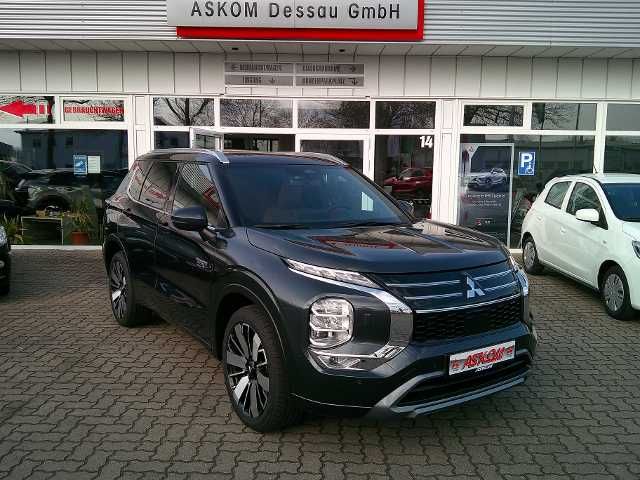Mitsubishi Outlander 1.500 km 55.890 &euro; Dessau 06847