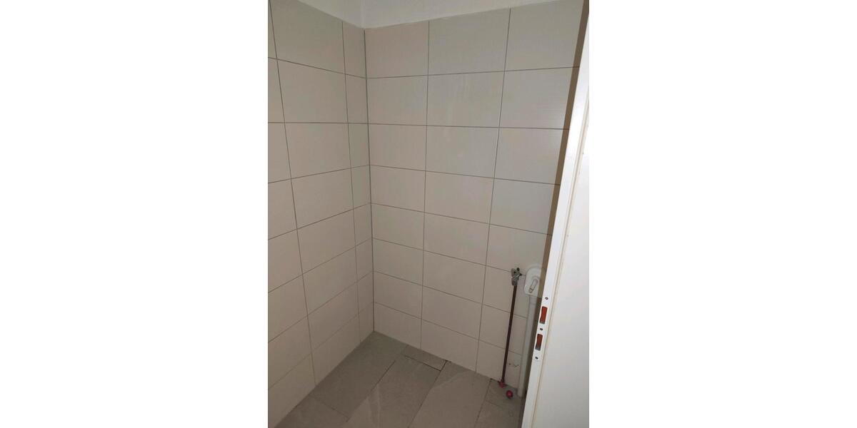 Erdgeschoßwohnung Köthen (Anhalt) - 5 Zimmer, 150 m&sup2;, 1.100&euro; | Angebot:26323290