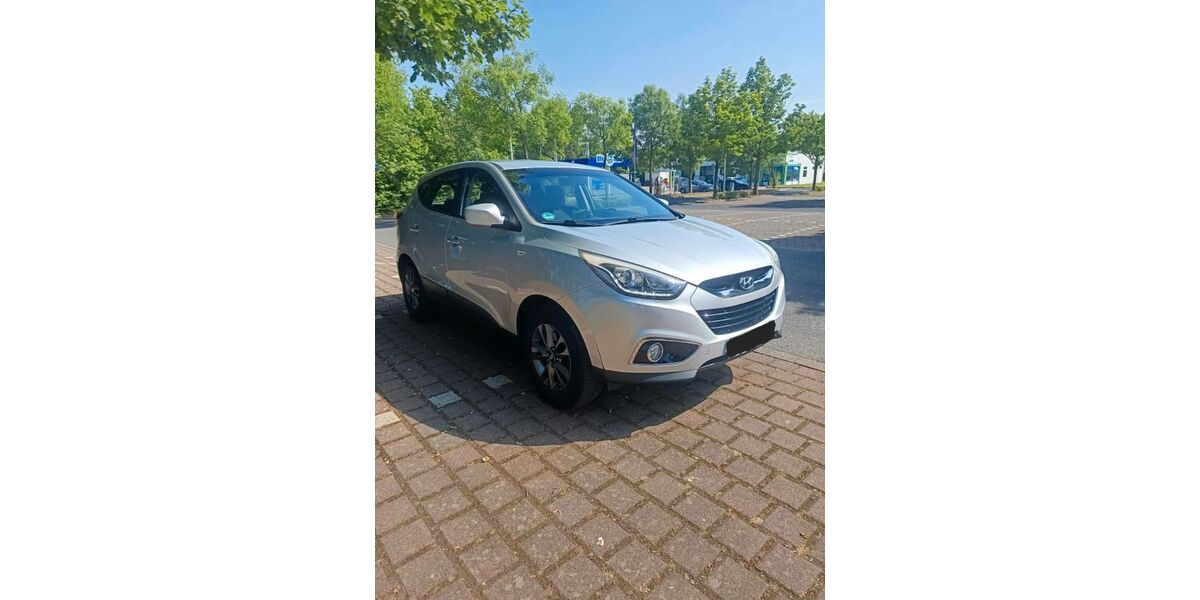 Hyundai TUCSON 107.000 km 9.000 &euro; Grevenbroich 41515