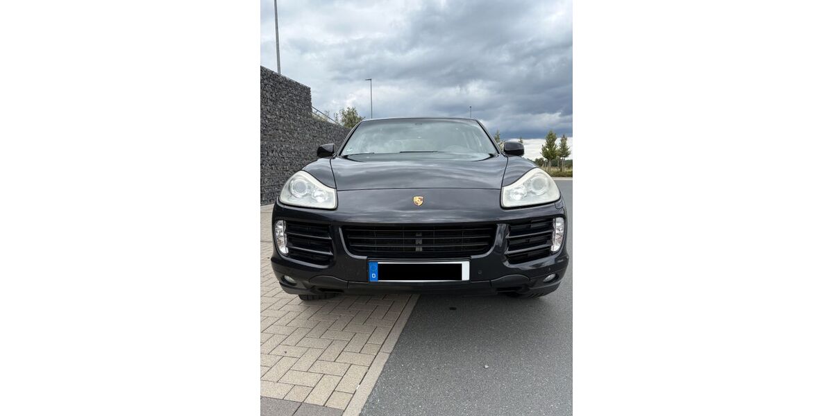 Porsche Cayenne 326.000 km 7.900 &euro; Braunfels 35619