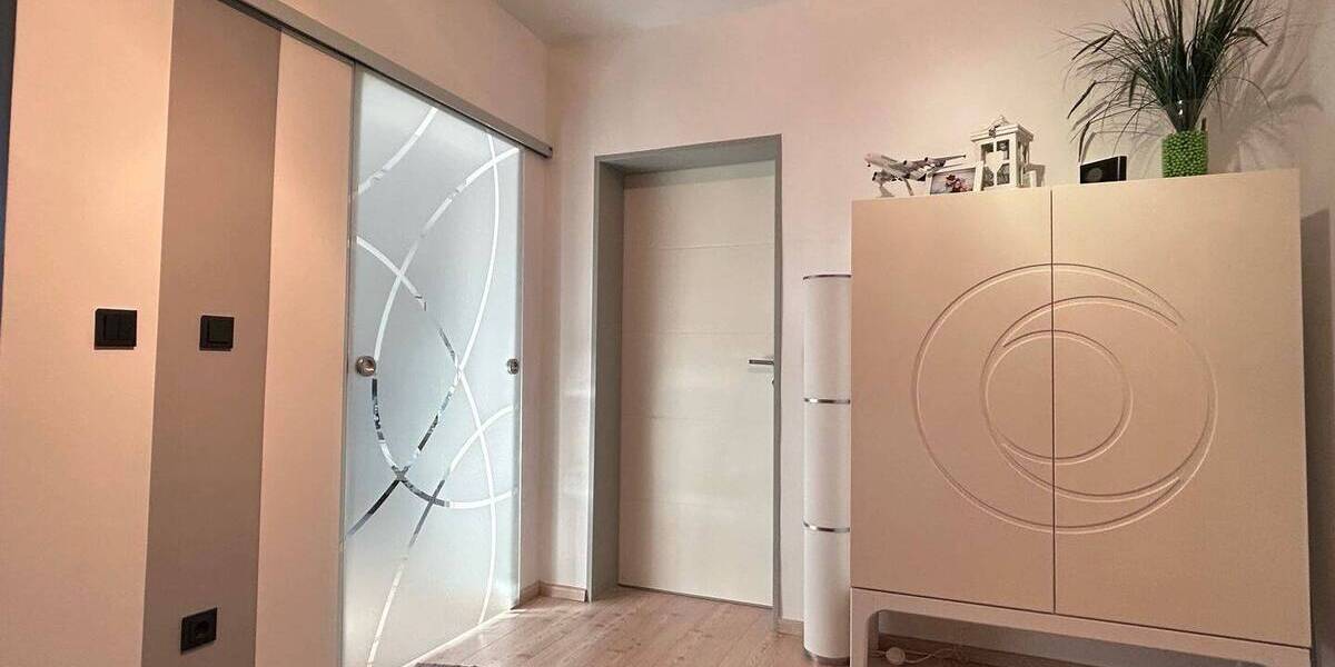Etagenwohnung Wilhelmshaven Aldenburg - 3 Zimmer, 113 m&sup2;, 188.000&euro; | Angebot:25670840