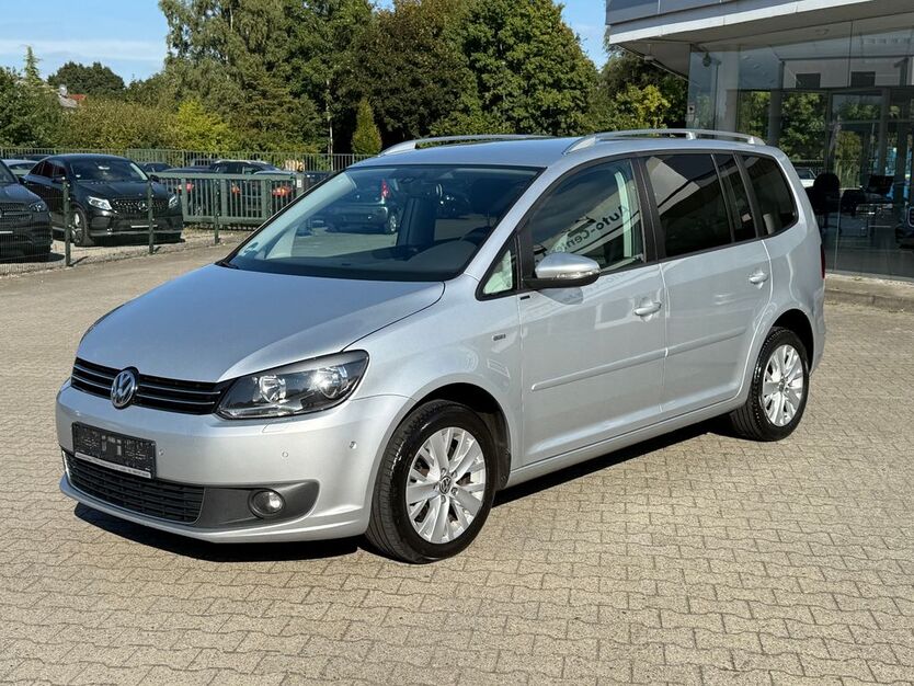 VW Touran 253.000 km 8.895 € Lingen 49808