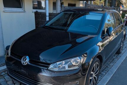 VW Golf 32.500 km 13.270 &euro; Oederan 09569
