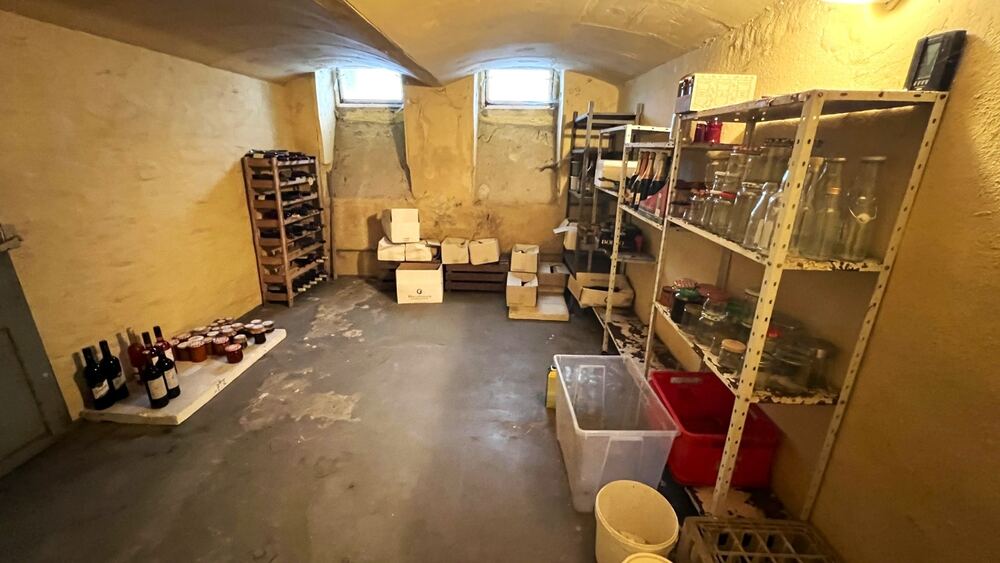 Mehrfamilienhaus mit Hinterhaus in zentraler Lage von Geringswalde - Mehrfamilienhaus, Wohnhaus Geringswalde | Angebot:26621697